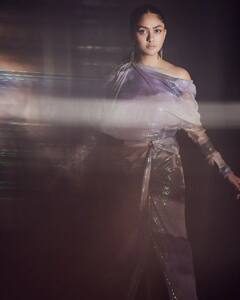 Mrunal Thakur Photos : வைரல் நடிகை மிருனாள் தாக்கூரின் அசத்தல் புகைப்படங்கள்..!