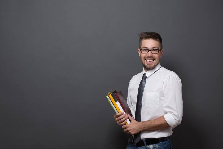 इन पद पर आवेदन करने और इनक डिटेल जानने के लिए आपको आईआईआईटी नागपुर की ऑफिशियल वेबसाइट पर जाना होगा, जिसका पता ये है – iiitn.ac.in. यहीं से डिटेल भी पता किया सकता है.