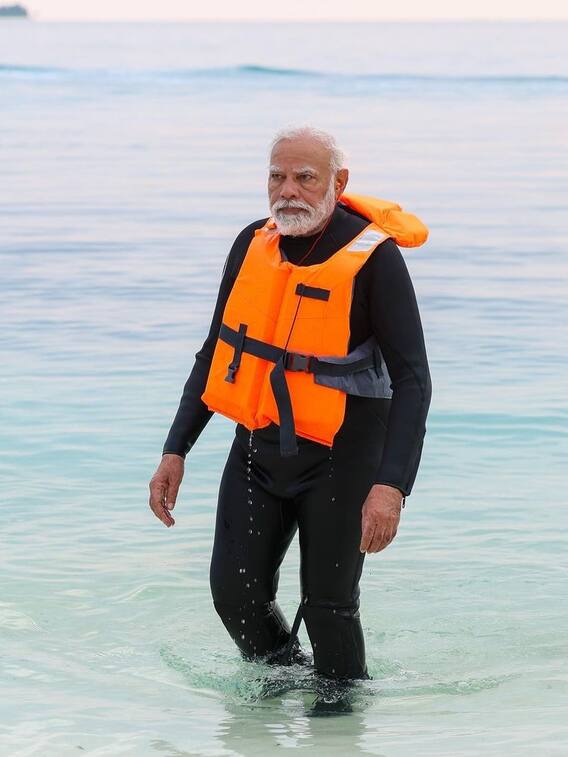 #BoycottMaldives क्यों कर रहा ट्रेंड?