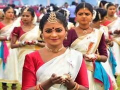 Sri Lanka Pongal 2024 : இலங்கை திரிகோணமலையில் நடனமாடி அசத்திய 1500 கலைஞர்கள்!