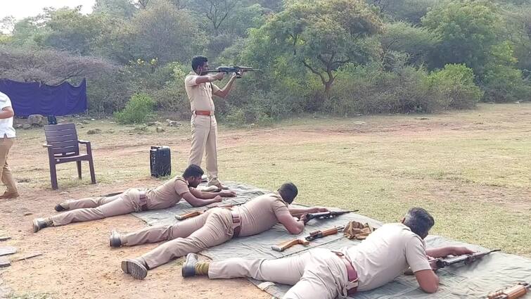 Dharmapuri district Constables undergo 10-day firing refresher training in Odasalpatti forest area - TNN Dharmapuri: துப்பாக்கி சுடுதல் நினைவூட்டல் பயிற்சியில் ஆர்வமுடன் பங்கேற்ற தருமபுரி காவலர்கள்