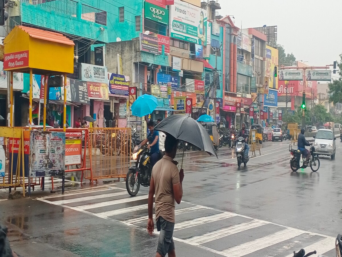 TN Rains: திருவண்ணாமலை மாவட்டத்தில் விட்டு விட்டு பெய்த மழையால் வாகன ஓட்டிகள் அவதி