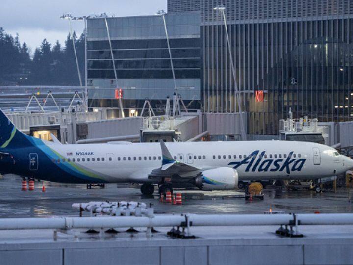 Boeing 737 MAX-9 Back In The Hot Seat After Mid-Air Panel Blowout Shares Fall Boeing Back In The Hot Seat After Mid-Air Panel Blowout; Shares Fall