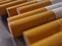 Cigarettes :  पाकिस्तानमध्ये किती रुपयांना विकली जाते गोल्ड फ्लेक?