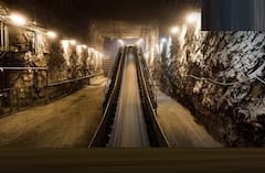 US Old Mammoth Tusk: અમેરિકાની કોલસાની ખાણના મજૂરની કિસ્મત ચમકી, મળ્યો કરોડો વર્ષ જુનો ખજાનો, જુઓ તસવીરો....