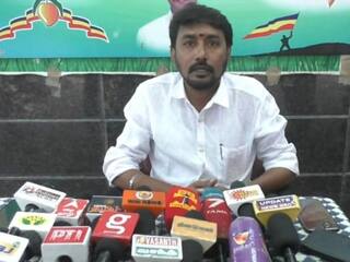 கரூர் மாவட்டத்தில் சேவல் சண்டையில் காலில் கத்தி கட்டக்கூடாது, சூதாட்டம் கூடாது