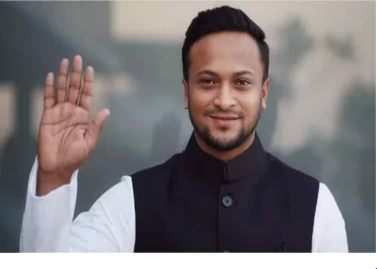 Bangladesh star cricketer Shakib al Hasan won election after that slapped fan video goes viral Bangladesh Election: बांग्लादेश में चुनाव जीतने के बाद 'गुंडागर्दी पर उतरे शाकिब अल हसन!, फैन को जड़ा थप्पड़, देखें वीडियो