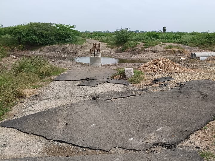 மழை, வெள்ளத்தில் துண்டிக்கப்பட்ட கீழக்கரந்தை அயன் வடமலாபுரம் சாலை - 2 மாதங்களாக பரிதவிக்கும் கிராம மக்கள்