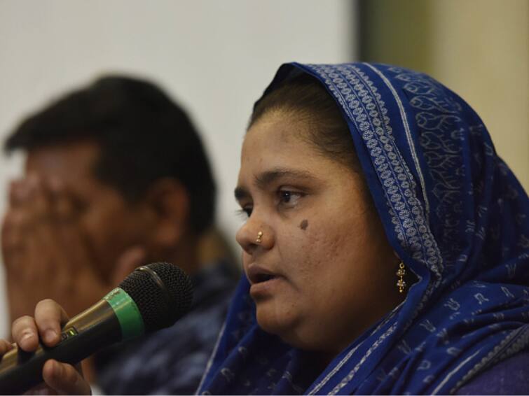bilkis bano gang rape case supreme court verdict pleas challenging remission of 11 convicts maintainable 2002 godhra riots SC Cancels Early Release Of 11 Convicts In Bilkis Bano Case, Slams Gujarat Govt