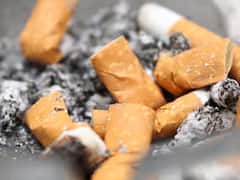 Cigarettes :  पाकिस्तानमध्ये किती रुपयांना विकली जाते गोल्ड फ्लेक?