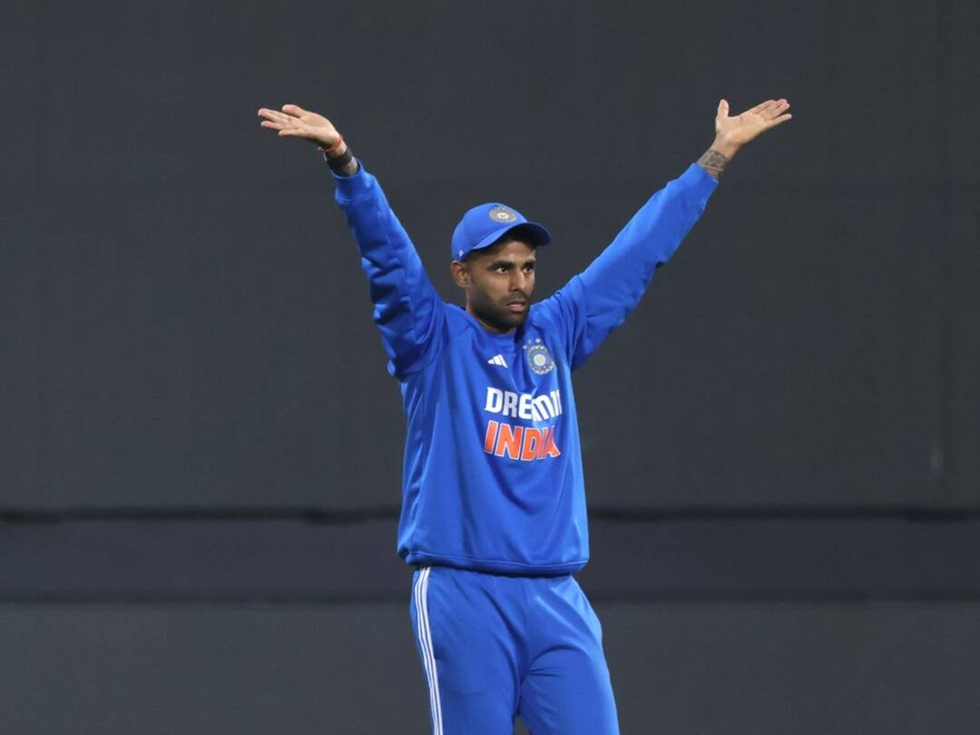 Suryakumar Yadav injury might create trouble for the Mumbai Indians in IPL 2024 IPL 2024: मुंबई इंडियंस को लगा तगड़ा झटका, सूर्यकुमार यादव की चोट ने बढ़ाई समस्या