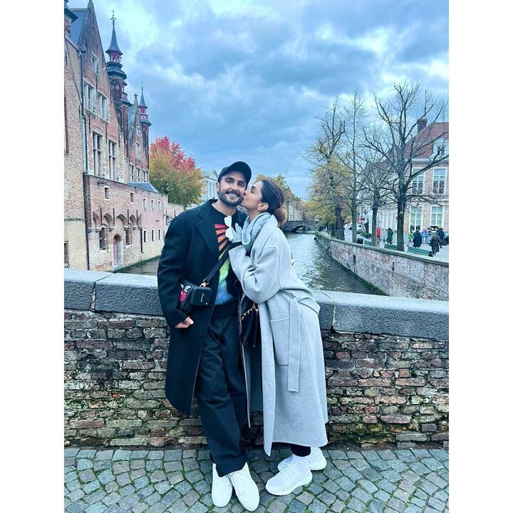 The power couple of Bollywood, Deepika Padukone and Ranveer Singh, were recently seen strolling around London's streets together.