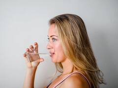 શું ઠંડુ પાણી પીવાથી સ્થૂળતા વધે છે? જાણો નિષ્ણાંતોએ શું જવાબ આપ્યો