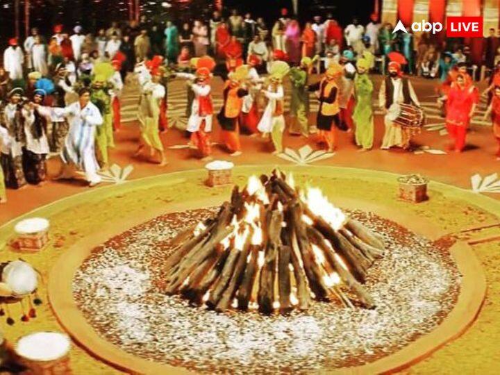 लोहड़ी के दिन नव विवाहित जोड़ा या बच्चा जिसकी पहली लोहड़ी है वो काले रंग के कपड़े ना पहने, इन कपड़ों से विशेष तौर पर दूरी बना कर रखें. लोहड़ी का दिन पवित्र और शुभ दिन होता है. इस दिन जिस की भी लोहड़ी मनाई जाती है उसे पूजा करनी पड़ती है, तो पूजा के कार्य में काले कपड़ों से दूरी बनाकर रखें.