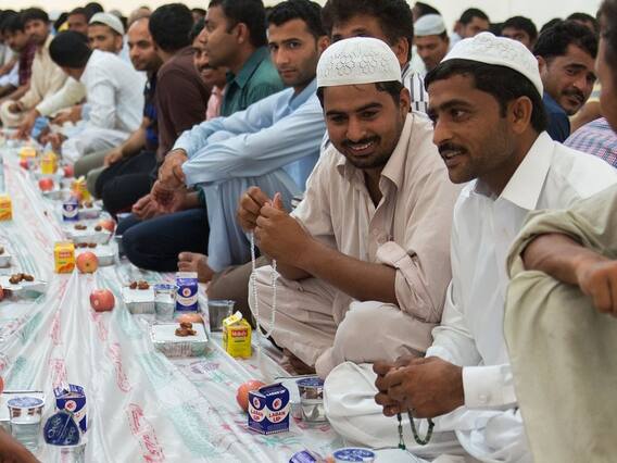 मुसलमान खाने से पहले क्या बोलते हैं