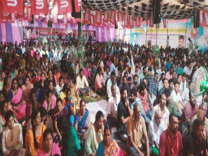 மதுரையில் பழைய பென்சன் திட்டத்தை நடைமுறைப்படுத்த கோரி SRMU தொழிலாளர்கள் உண்ணாவிரத போராட்டம் Madurai SRMU more than 2 thousand hunger strike demanding implementation of old pension plan - TNN மதுரையில் பழைய பென்சன் திட்டத்தை நடைமுறைப்படுத்த கோரி SRMU தொழிலாளர்கள் உண்ணாவிரத போராட்டம்