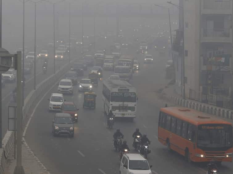 North India Fog Winters Cold Wave Delhi UP Haryana Rajasthan Punjab Weather Updates Visibility Remains Low As Fog Engulfs North India Amid Dipping Temperatures