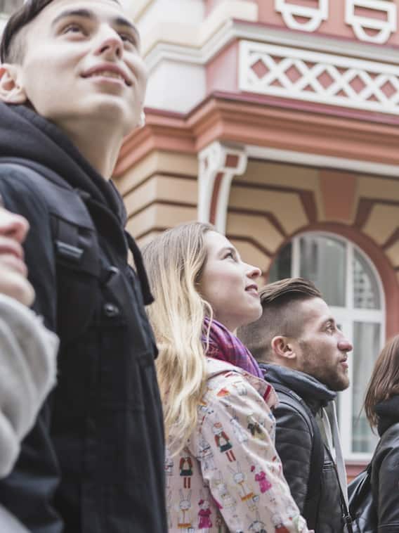 ब्रिटेन में ईसाइयों से ज्यादा बढ़ी मुसलमानों की संख्या?