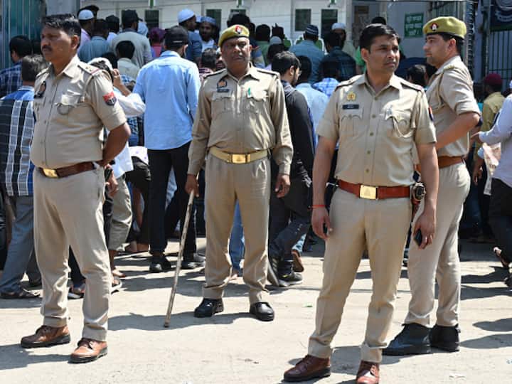 Madhya Pradesh MP Section 144 Imposed In Parts Of Shajapur After Stone Pelting On Religious Procession MP: Section 144 Imposed In Parts Of Shajapur After Stone Pelting On Religious Procession