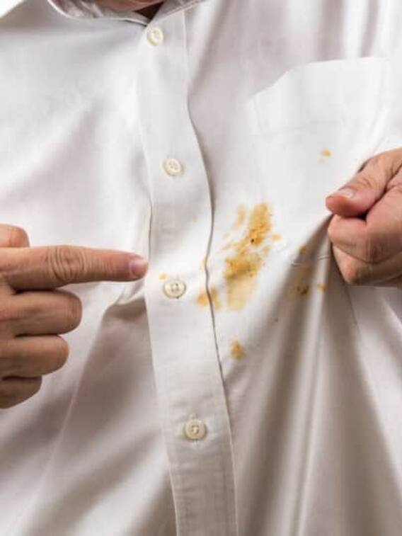 कपड़े से कुछ सेकेंड्स में हट जाएंगे सब्जी के दाग, ये है तरीका