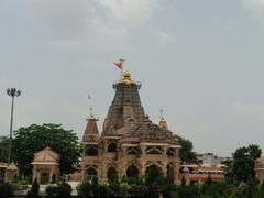 यहां दान में पैसा या गोल्ड नहीं... नशे के आइटम भी चढ़ाते हैं लोग! अजीब है इस मंदिर की कहानी