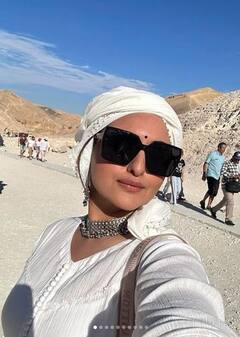 Sonakshi Sinha: ਸੋਨਾਕਸ਼ੀ ਸਿਨਹਾ ਵ੍ਹਾਇਟ ਡਰੈੱਸ 'ਚ ਦਿਖਾਇਆ ਖੂਬਸੂਰਤ ਅੰਦਾਜ਼, ਵੇਖੋ ਤਸਵੀਰਾਂ