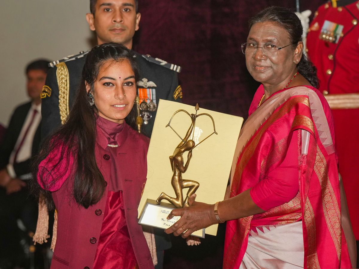 Sheetal Devi Profile India Armless Archer Ajuna Award National Sports  Awards 2023