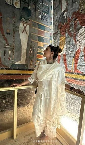 ਸੋਨਾਕਸ਼ੀ ਸਿਨਹਾ ਨੇ ਵ੍ਹਾਇਟ ਡਰੈੱਸ 'ਚ ਦਿਖਾਇਆ ਖੂਬਸੂਰਤ ਅੰਦਾਜ਼