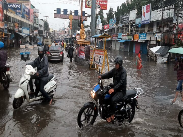 திண்டுக்கல் மாவட்டத்தின் பல்வேறு பகுதிகளில் பெய்த கன மழையால் பொதுமக்கள்  இயல்பு வாழ்க்கை பாதிப்பு