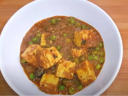 paneer peas recipe side dish for naan and chapatti Paneer Peas: நாண், சப்பாத்திக்கு பெஸ்ட் காம்போ! பனீர் பட்டாணி கிரேவி செய்முறை இதோ!