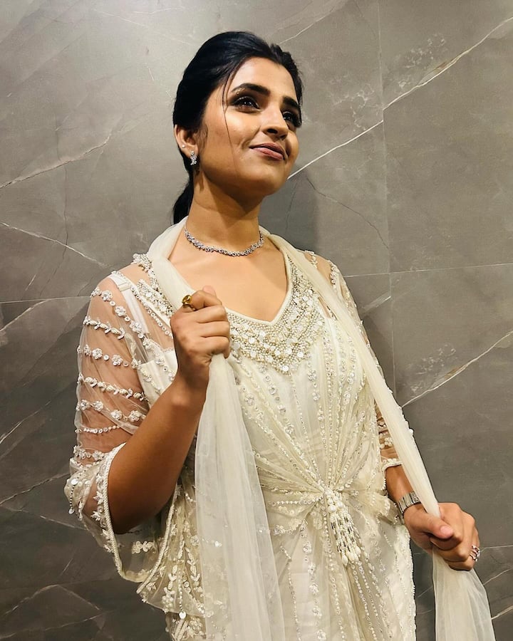 శ్యామల లేటెస్ట్ ఫోటోలు (Image Courtesy : syamalaofficial / instagram)