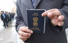 Passport: પાસપોર્ટ વેરિફિકેશન માટે પોલીસ કર્મચારી પૈસા માંગે તો શું કરશો?