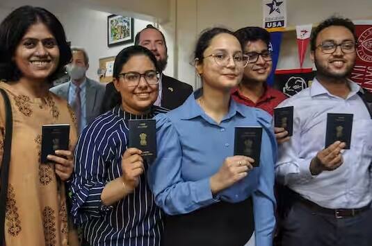 ઘણી વખત એવું જોવા મળે છે કે જેઓ વેરિફિકેશન માટે અરજી કરે છે તેમની પાસેથી પોલીસકર્મીઓ લાંચ લે છે.