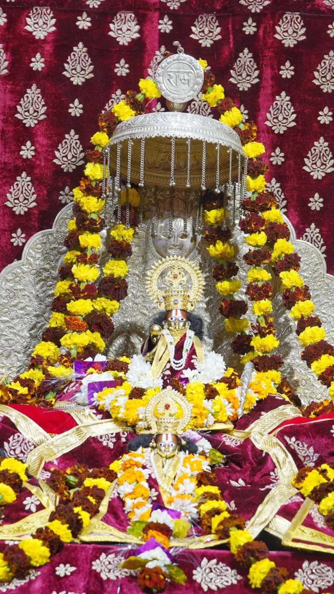 આ દરવાજો રામ લાલાના ગર્ભગૃહનો મુખ્ય દરવાજો છે.