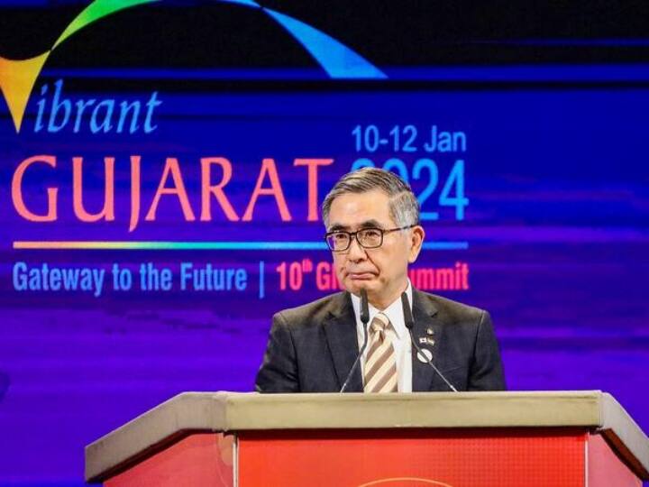Vibrant Gujarat Summit 2024 Suzuki Motors will start a new production line in Gujarat by investing 3200 crores Vibrant Gujarat Summit: सुजुकी गुजरात में 3200 करोड़ निवेश कर शुरू करेगी नई प्रोडक्शन लाइन, EV लॉन्च करने का भी लक्ष्य
