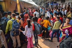 ट्रेन में किस जगह रहते हैं सुरक्षा गार्ड और TTE? जरूरत पड़ने पर काम आएगी ये जानकारी