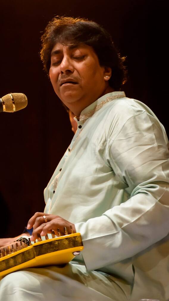 যে রাশিদকে চিনতেন না অনেকেই