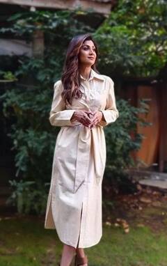 Shilpa Shetty: ਵਨ ਪੀਸ ਡਰੈੱਸ 'ਚ ਸ਼ਿਲਪਾ ਸ਼ੈੱਟੀ ਨੇ ਮਚਾਈ ਤਬਾਹੀ, ਦੇਖੋ ਉਨ੍ਹਾਂ ਦਾ ਗਲੈਮਰਸ ਲੁੱਕ