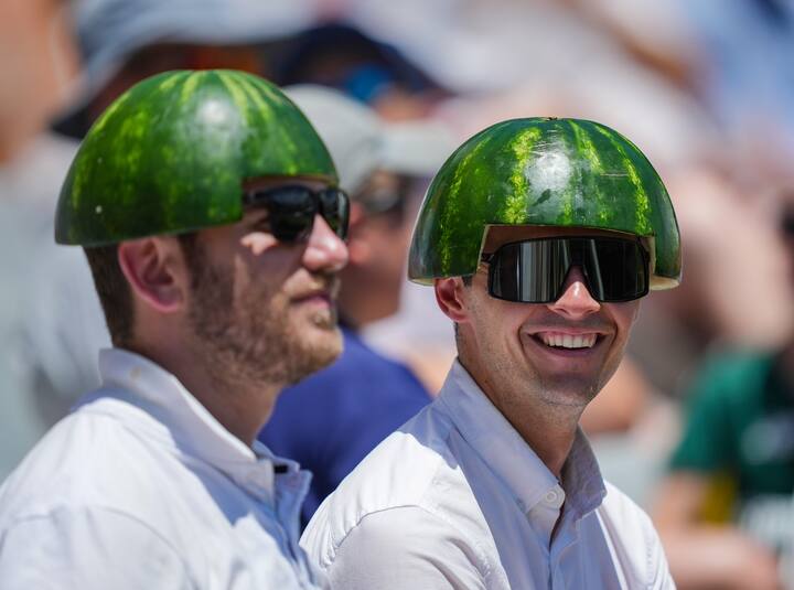 जापानी मौसम विज्ञान एजेंसी, जो कॉपरनिकस जैसी ही तकनीकों का उपयोग करती है और साल 1948 तक की गणना बताती है, जिसने पिछले महीने के अंत में अनुमान लगाया था कि यह पूर्व-औद्योगिक स्तरों से 1.47 डिग्री सेल्सियस (2.64 डिग्री फ़ारेनहाइट) से भी सबसे गर्म वर्ष था. अलबामा विश्वविद्यालय हंट्सविले वैश्विक डेटासेट, जो 1979 के जमीनी डेटा और तारीखों के बजाय उपग्रह माप का उपयोग करते हैं, ने भी पिछले सप्ताह इसे रिकॉर्ड पर सबसे गर्म वर्ष होने की पुष्टि की है.