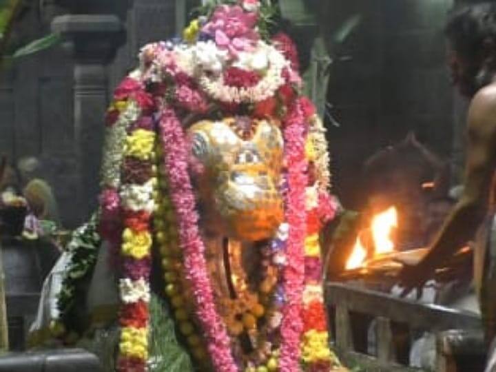 Karur Kalyana Pasupadeeswarar Temple Special Abhishekam to Nandi for pradhosam - TNN மார்கழி பிரதோஷம்; கரூர் கல்யாண பசுபதீஸ்வரர் ஆலய நந்தி பகவானுக்கு சிறப்பு  அபிஷேகம்