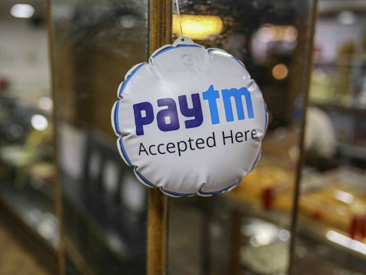 Mutual fund investors suffer big loss due to Paytm share collapse, these mutual funds invest big in the stock Paytm શેરમાં કડાકો બોલી જતા મ્યુચ્યુઅલ ફંડ રોકાણકારોને મોટું નુકસાન, આ મ્યુચ્યુઅલ ફંડ્સનું સ્ટોકમાં સૌથી મોટું રોકાણ છે