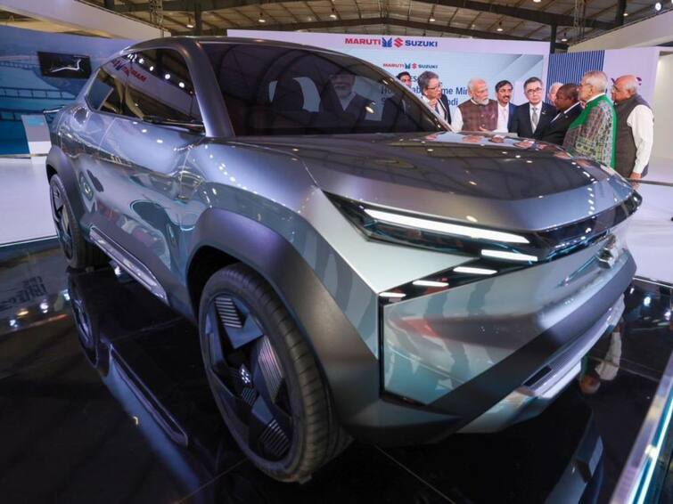 Maruti Suzuki Showcases eVX Electric SUV At Vibrant Gujarat, More EV Investment In Plan Maruti Suzuki eVX: குஜராத்தில் காட்சிப்படுத்தப்பட்ட மாருதி சுசுகியின் eVX எஸ்யுவி - மின்சார கார்களுக்கு கூடுதல் முதலீடு