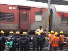 Telangana: 5 Injured After Charminar Express Derails At Nampally Railway Station