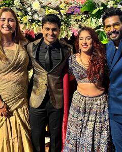 Ira Khan Wedding: आयरा-नूपुर के संगीत में पति संग सजधज कर पहुंचीं ज्वाला गुट्टा...आमिर खान के साथ दिए पोज, देखें Inside तस्वीरें