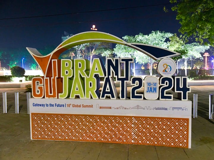 Ukraine will bagging the help from the Vibrant Gujarat Summit 2024 for the country reconstruction after Heavy Defeated by the War Vibrant Gujarat: વાઇબ્રન્ટ સમિટમાં યુદ્ધગ્રસ્ત યૂક્રેનની પણ હાજરી, પોતાના દેશના પુનઃનિર્માણ માટે માંગશે મદદ, જાણો