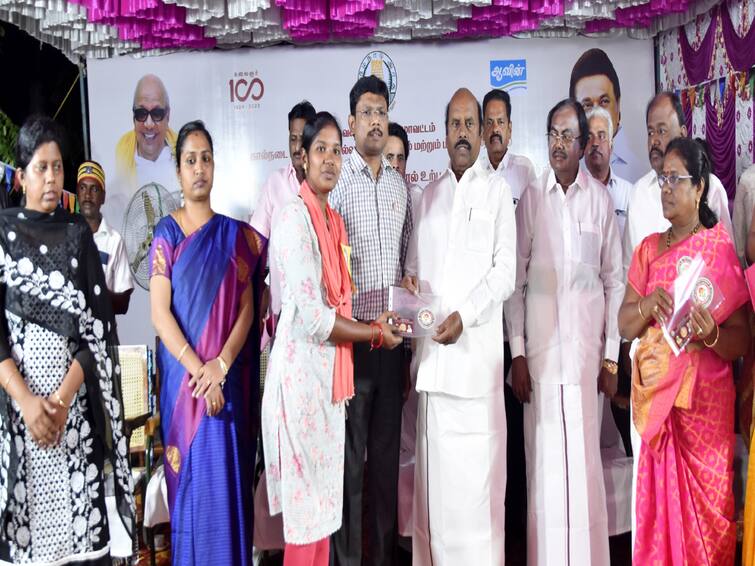 Minister e v velu said that in Tiruvannamalai district 300 crores worth of trade is done through cow milk - TNN திருவண்ணாமலை மாவட்டத்தில்  ஆவின் பால் மூலம் ரூ.300 கோடி அளவில் வர்த்தக பரிவர்த்தனை -  அமைச்சர் எ.வ.வேலு 