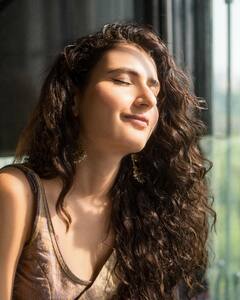 Birthday Special: कभी बिल्डिंग के बेसमेंट में रहती थीं फातिमा सना शेख...आज करोड़ों की मालकिन हैं 'दंगल गर्ल', जानें नेटवर्थ