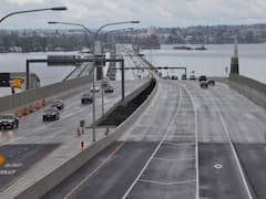 ऐसा है दुनिया का सबसे लंबा तैरने वाला पक्का पुल, यहां पानी पर तैरती हैं क्रंकीट से बनी सड़कें?