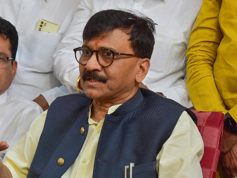 Shiv Sena Verdict Sanjay Raut Maharashtra Speaker Rahul Narwekar Lawyer Of Dishonest Faction 'Narwekar Chose To Be Lawyer Of Dishonest Faction': Raut Slams Maha Speaker Over 'Real' Shiv Sena Verdict