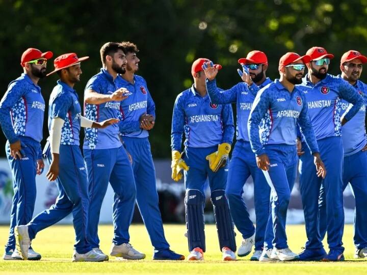 आज भारत और अफगानिस्तान के बीच तीन मैचों की टी20 सीरीज का पहला मैच खेला जाना है. यह मैच शाम सात बजे से मोहाली में खेला जाएगा. इस बीच जानिए भारत और अफगानिस्तान के खिलाड़ियों की सैलरी में कितना अंतर है.